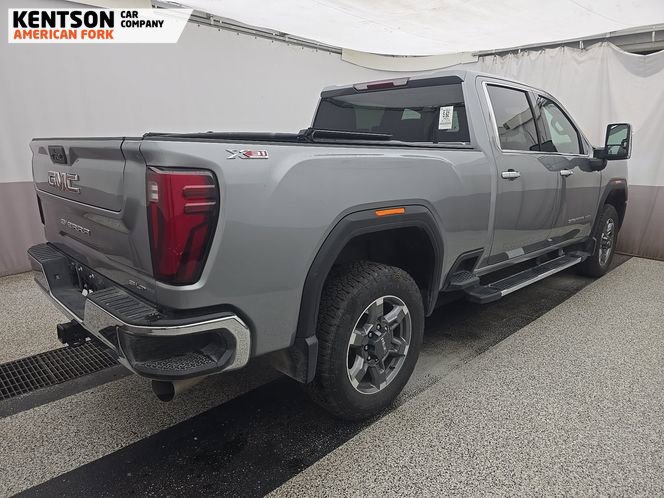 Used 2026 GMC Sierra 2500 SLT AWD/4WD image 4