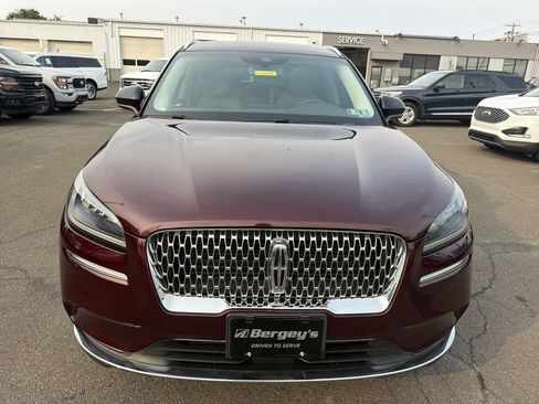 Used 2021 Lincoln Corsair AWD w/ Premium Package image 12