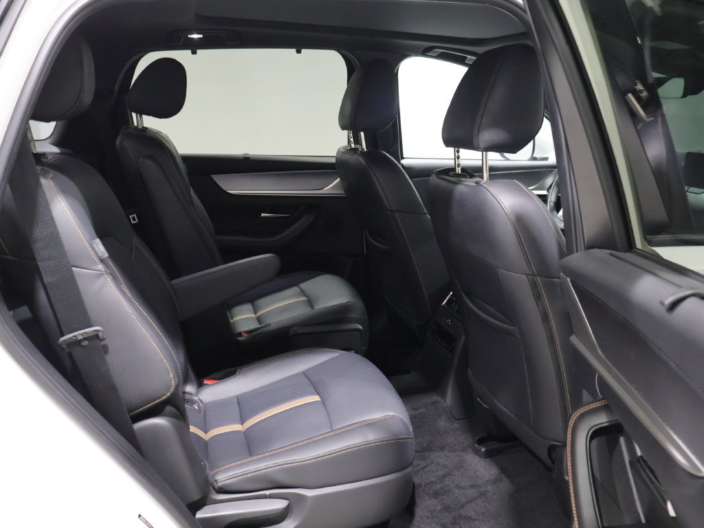 Used 2024 MAZDA CX-90 Plug-In Hybrid w/ Premium Plus AWD/4WD image 20