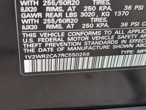 Used 2024 Volkswagen Atlas SE FWD image 28