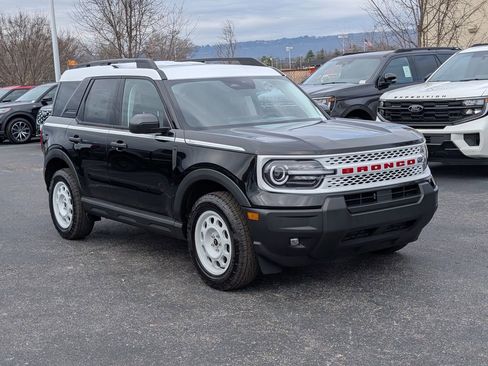 New 2025 Ford Bronco Sport Heritage w/ Convenience Package AWD/4WD image 3