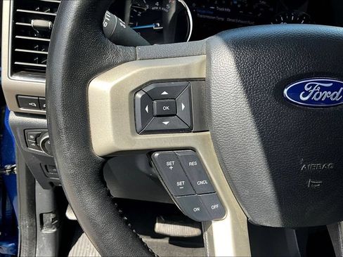 Used 2022 Ford F250 Lariat w/ Tremor Off-Road Package AWD/4WD image 19