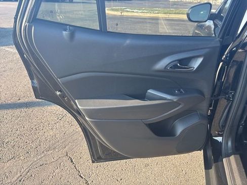 Used 2024 Chevrolet Trax ACTIV w/ Driver Confidence Package image 15