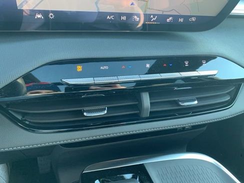 New 2026 Buick Enclave Sport Touring image 23