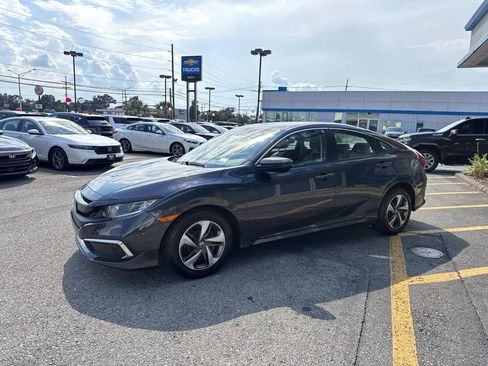 Used 2019 Honda Civic LX image 4