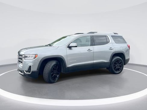 Used 2023 GMC Acadia SLT FWD image 1