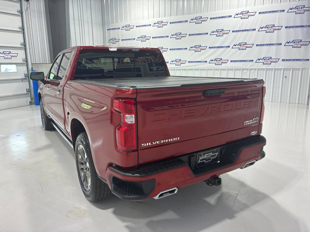 Used 2023 Chevrolet Silverado 1500 High Country w/ Technology Package AWD/4WD image 5