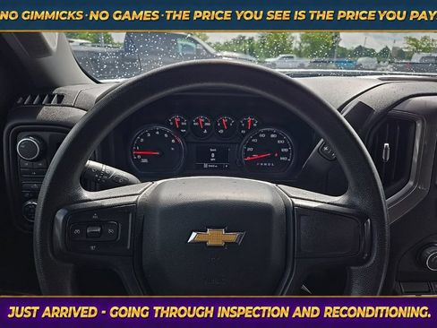 Used 2022 Chevrolet Silverado 2500 W/T w/ WT Convenience Package AWD/4WD image 18