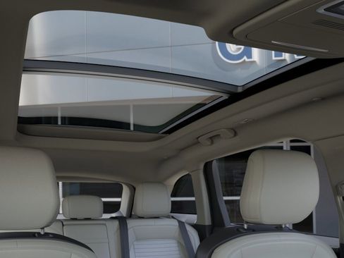 New 2026 Lincoln Nautilus Reserve image 22