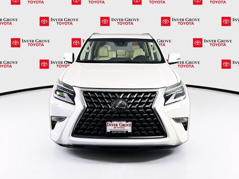 Used 2020 Lexus GX 460 Premium w/ Premium Package AWD/4WD image 2