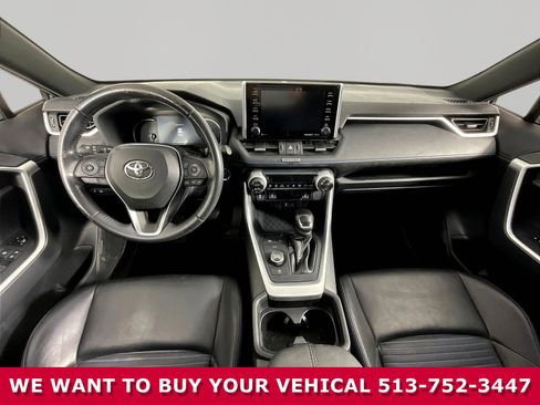 Used 2019 Toyota RAV4 XSE w/ All Weather Liner Package AWD/4WD image 7