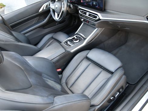 Used 2024 BMW 430i Convertible image 26