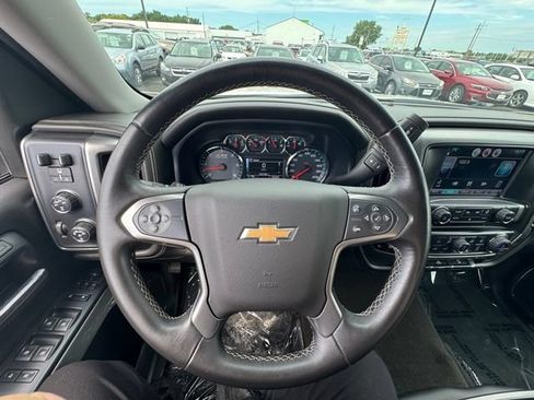 Used 2015 Chevrolet Silverado 1500 LTZ Z71 AWD/4WD image 9