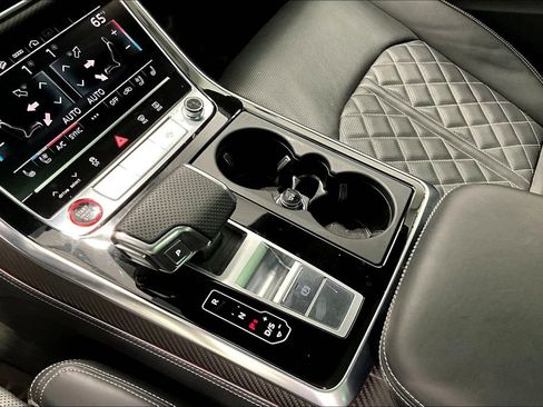 Used 2024 Audi SQ8 Premium Plus image 17