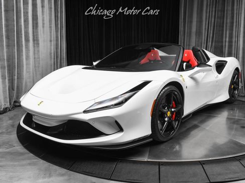 Used 2023 Ferrari F8 Tributo RWD image 2