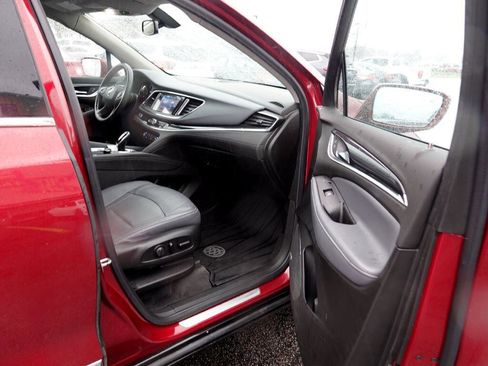 Used 2020 Buick Enclave Essence w/ Sport Touring Edition image 20