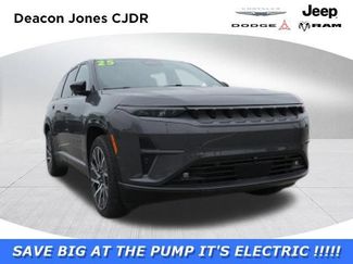 Used 2025 Jeep Wagoneer S Limited AWD/4WD video 1