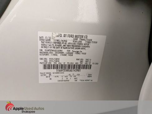 Used 2010 Ford Taurus SEL FWD image 45