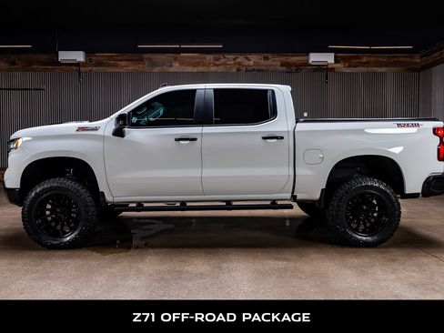 Used 2023 Chevrolet Silverado 1500 LT Trail Boss w/ Protection Package AWD/4WD image 6