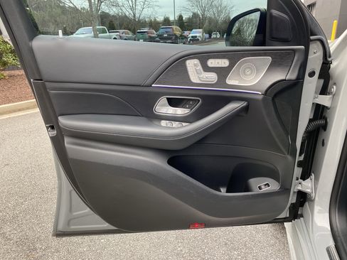 Used 2024 Mercedes-Benz GLE 53 AMG AMG GLE 53 image 18