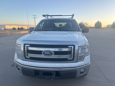 Used 2013 Ford F150 XLT w/ Mid Equipment Group image 2