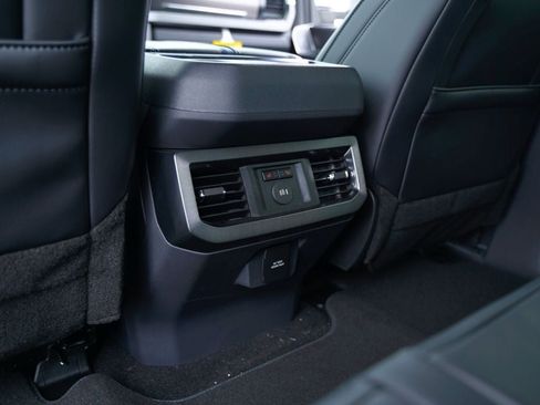 New 2026 Ford F250 Platinum image 33