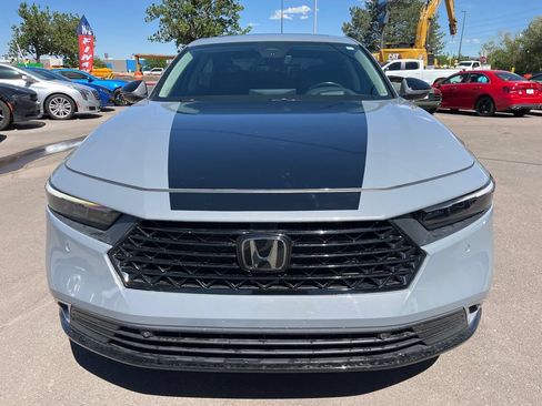 Used 2024 Honda Accord Touring image 2