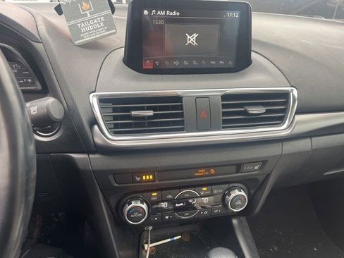 Used 2017 MAZDA MAZDA3 Grand Touring image 12