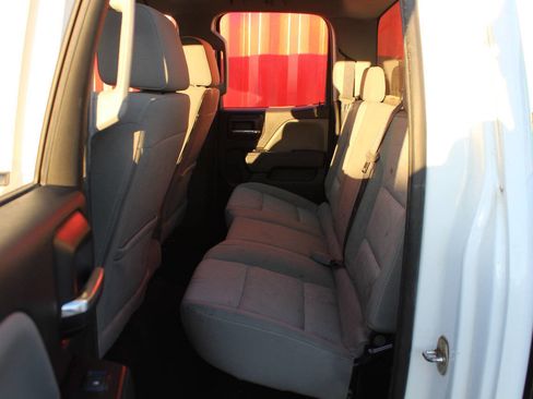 Used 2019 Chevrolet Silverado 2500 W/T w/ WT Convenience Package image 17