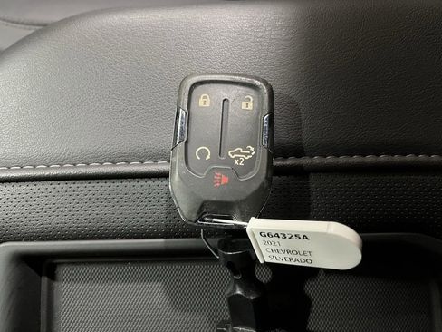 Used 2021 Chevrolet Silverado 3500 High Country w/ Z71 Off-Road Package image 36