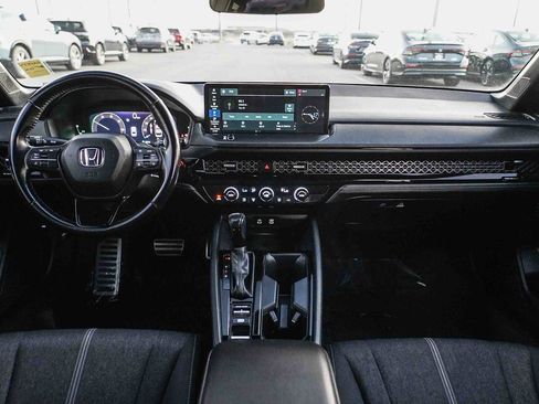 Used 2024 Honda Accord Sport image 12