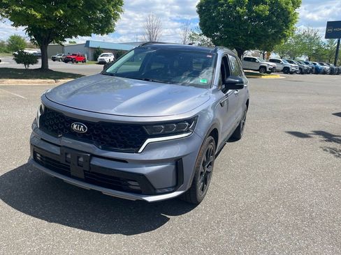 Used 2021 Kia Sorento SX image 3