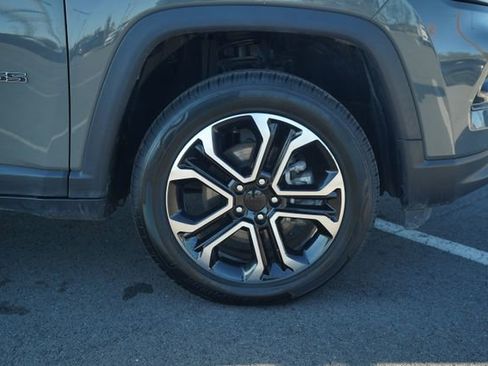 Used 2022 Jeep Compass Limited image 44