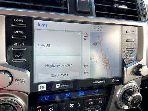 Used 2024 Toyota 4Runner Limited image 31