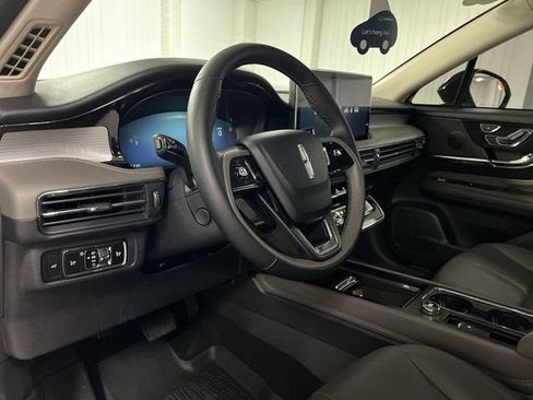 Used 2024 Lincoln Corsair FWD w/ Equipment Group 101A image 10