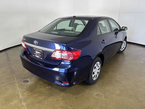 Used 2011 Toyota Corolla LE FWD image 10