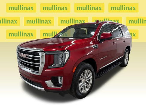 Used 2023 GMC Yukon SLT w/ SLT Premium Package RWD image 15