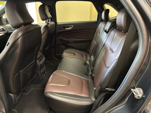 Used 2022 Ford Edge Titanium w/ Equipment Group 301A AWD/4WD image 8