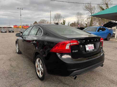 Used 2013 Volvo S60 T5 FWD image 3