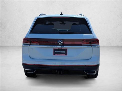 New 2026 Volkswagen Atlas SE FWD image 6