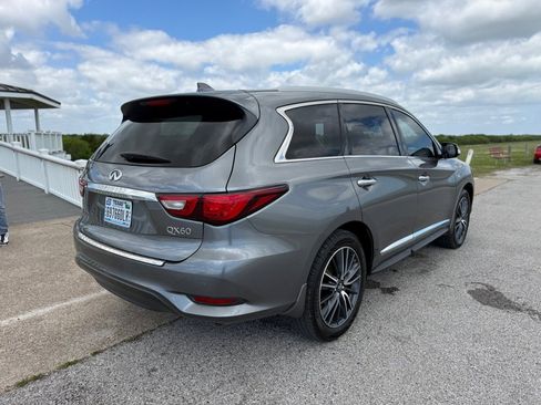 Used 2018 INFINITI QX60 FWD w/ Premium Plus Package image 5