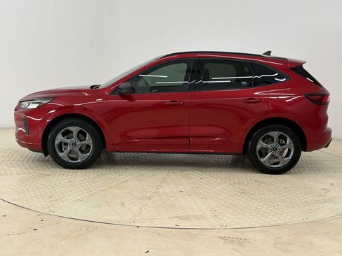 Certified 2024 Ford Escape ST-Line w/ Tech Pack #1 FWD image 2