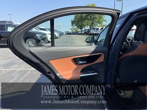 Certified 2025 Mercedes-Benz C 300 4MATIC Sedan image 16