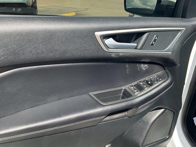 Used 2024 Ford Edge SEL AWD/4WD image 14