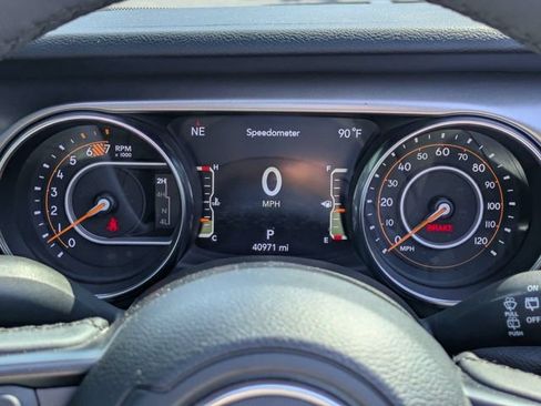 Used 2023 Jeep Wrangler Unlimited Sport w/ Sun And Sound Package AWD/4WD image 31