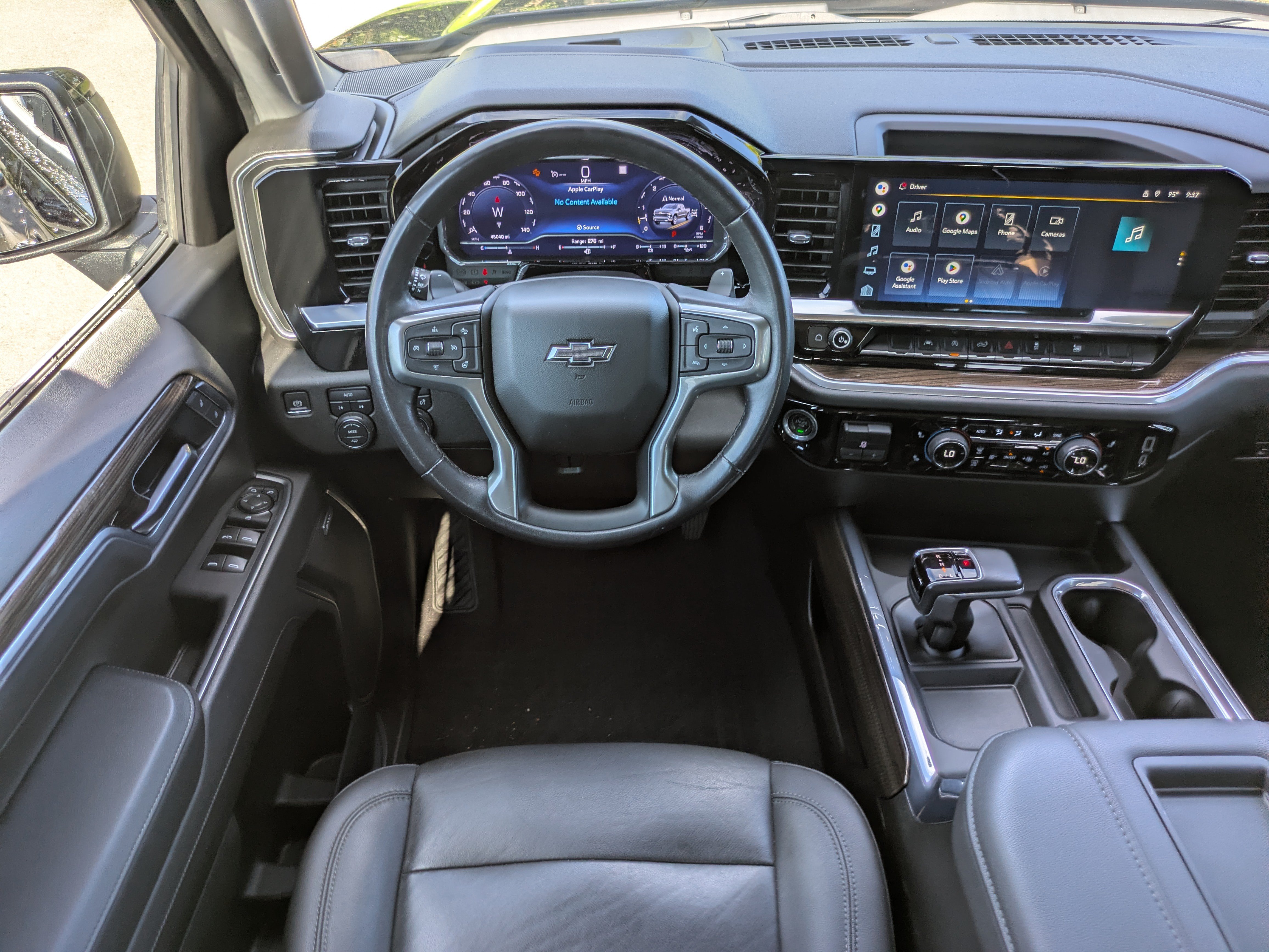 Used 2022 Chevrolet Silverado 1500 RST w/ Convenience Package II AWD/4WD image 16