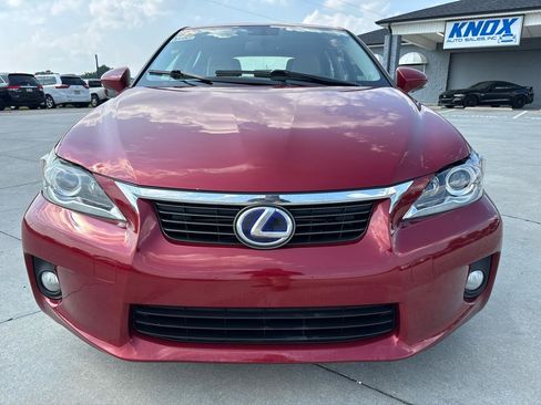 Used 2013 Lexus CT 200h w/ Premium Pkg w/Backup Camera FWD image 9