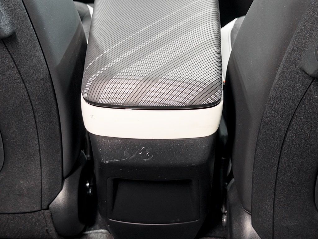 Used 2023 Kia EV6 GT-Line w/ GT-Line Suede Seat Package AWD/4WD image 19