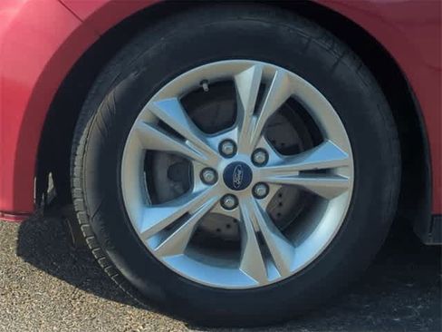 Used 2013 Ford Focus SE image 14