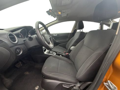 Used 2016 Ford Fiesta SE w/ Cold Weather Package FWD image 10